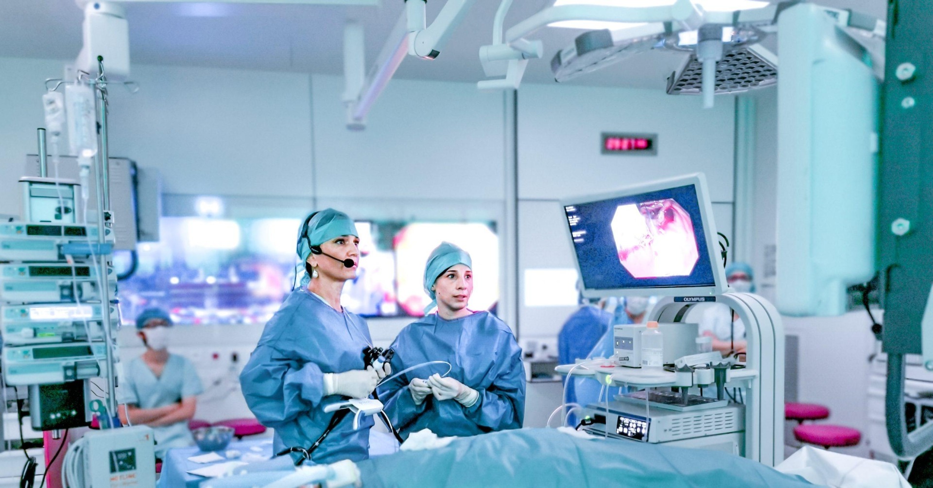 Advantages_of_Digital_Learning_Platforms_in_Surgery.jpg