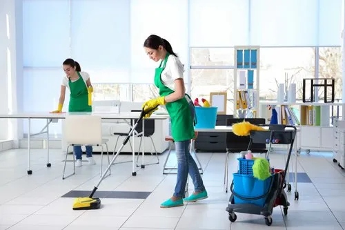 Commercial_Cleaning_Techniques_and_Standards.jpg