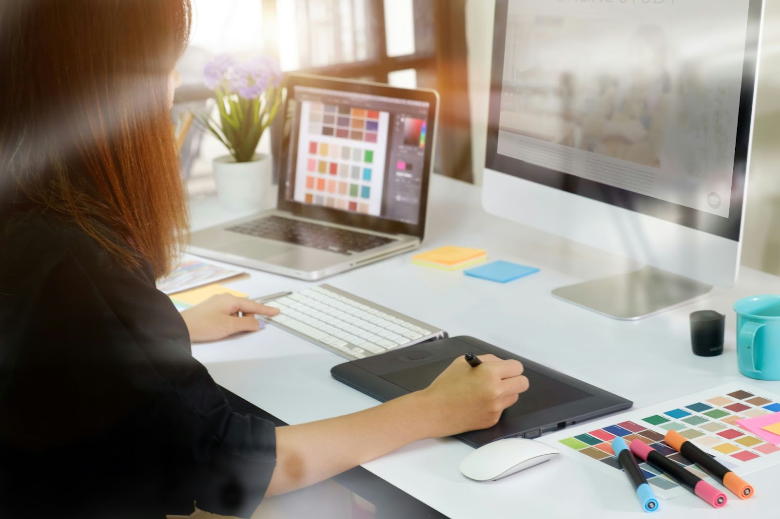 12 Signs Your Business Needs a Graphic Design Agency