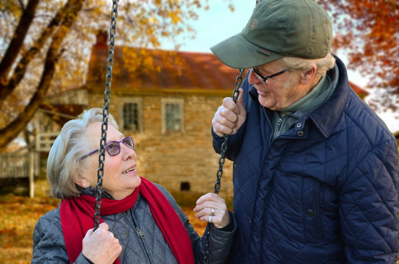 How Technology Empowers Families in the Search for Senior Care Options