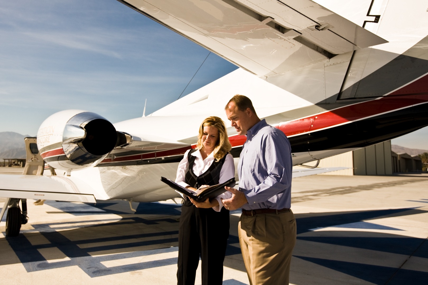 How to Choose the Right Private Flight Operator For Your Trip