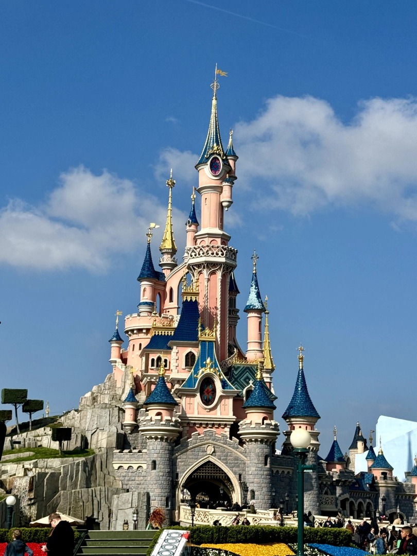 How to Get to Disneyland Paris from the UK